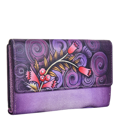 Bifold wallet made of real leather with a hand-painted swan design